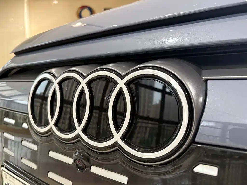 Audi Q6L e-tron 2026