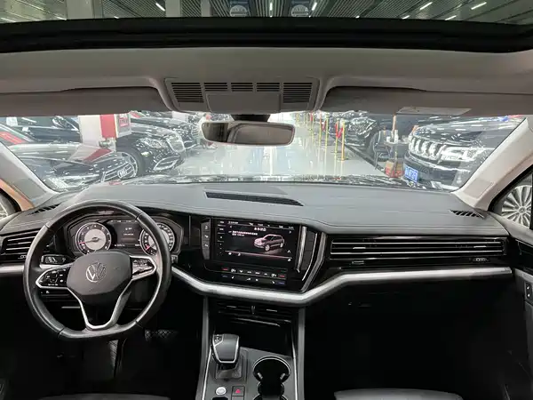 Volkswagen Touareg 2021