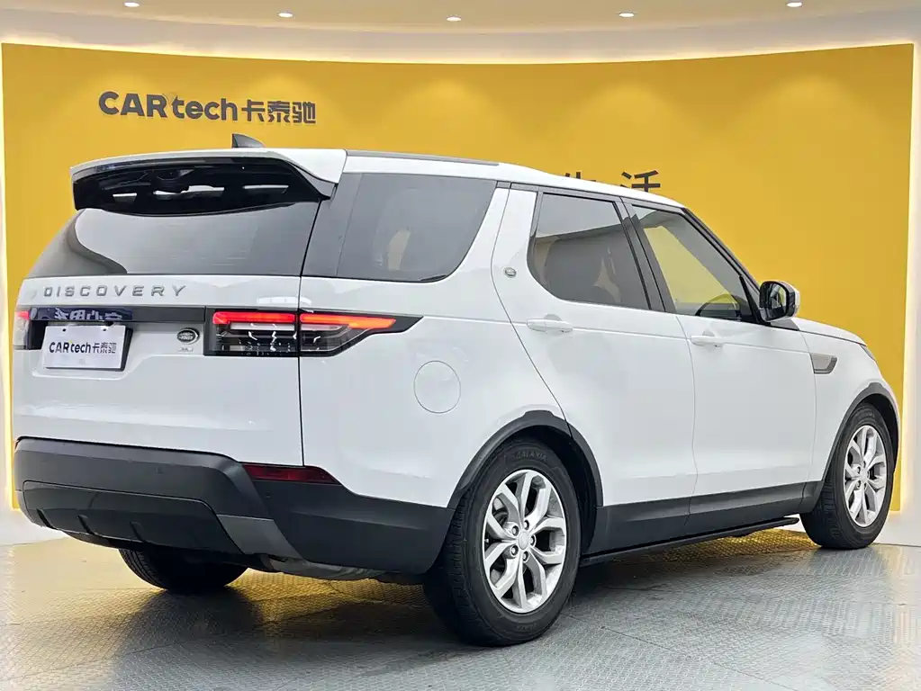 Land Rover Discovery 2018 — фото 28