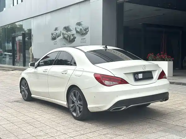 Mercedes-Benz CLA 2017