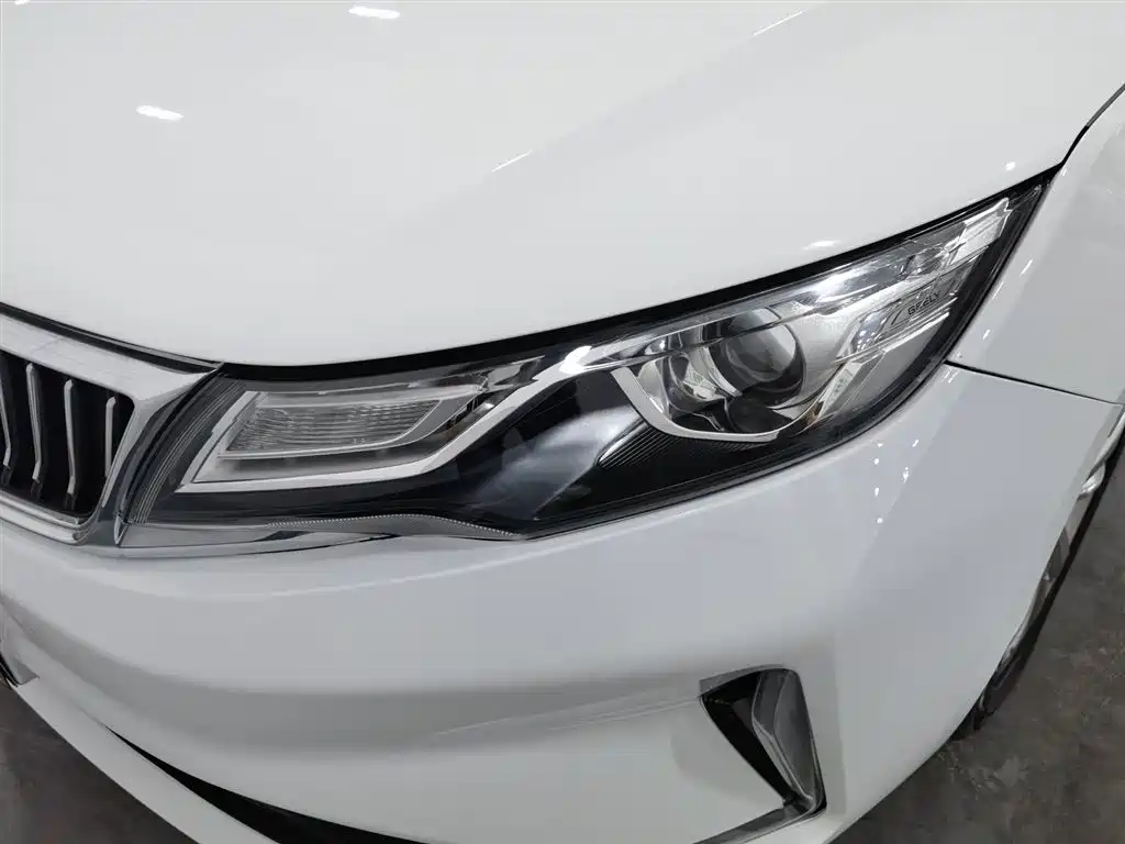 Geely Emgrand GL 2021