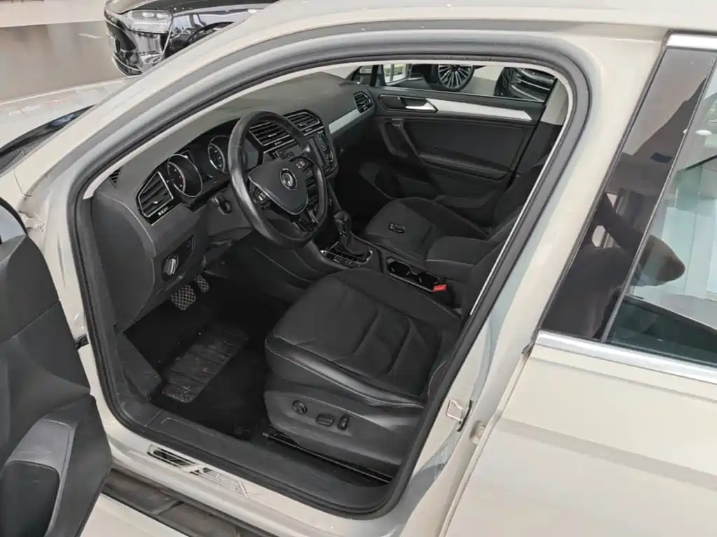 Volkswagen Tiguan L 2017 — фото 16