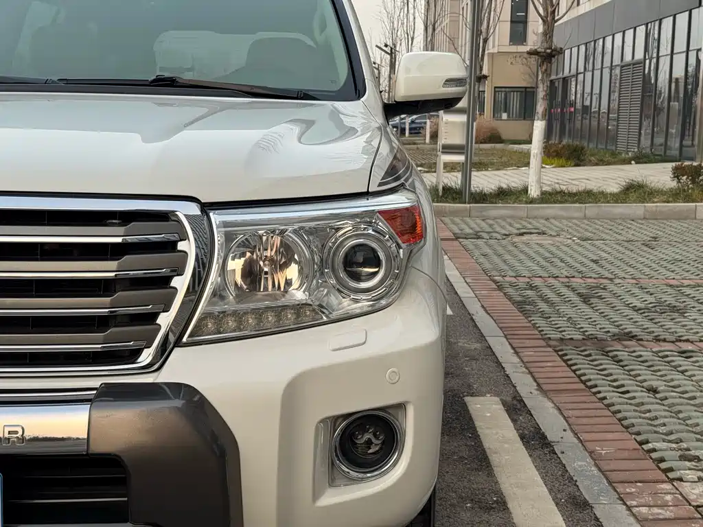 Toyota Land Cruiser 2016 — фото 10