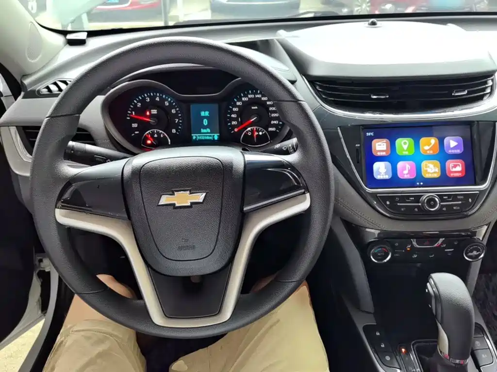 Chevrolet Malibu 2016 — фото 10