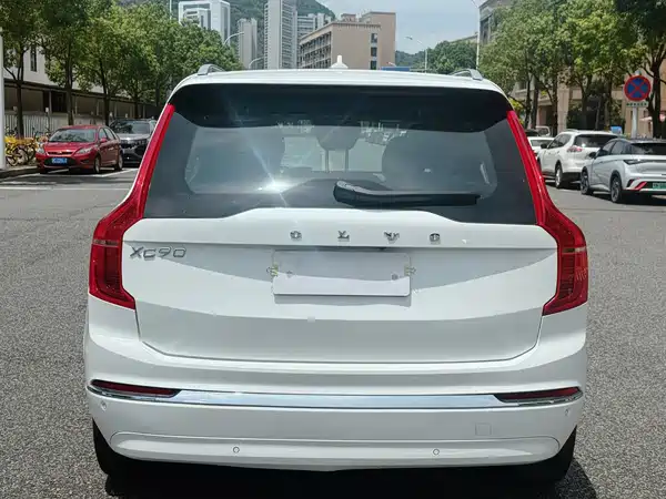Volvo XC90 2024