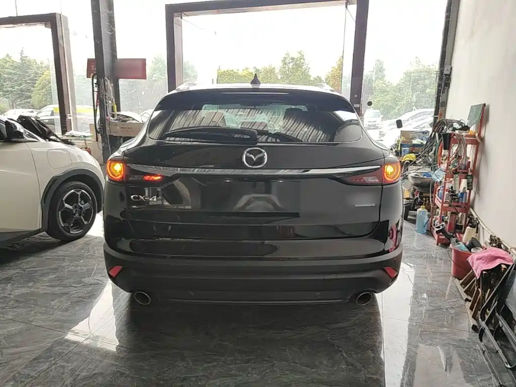 Mazda CX-4 2020