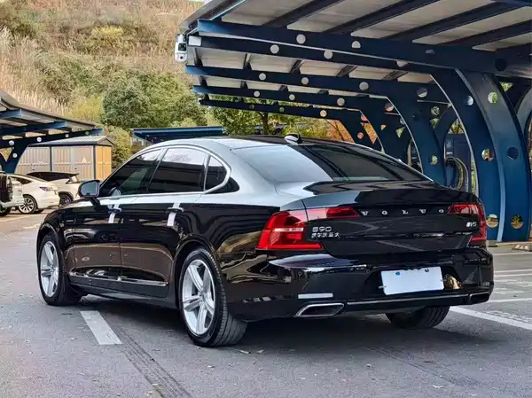 Volvo S90 2018