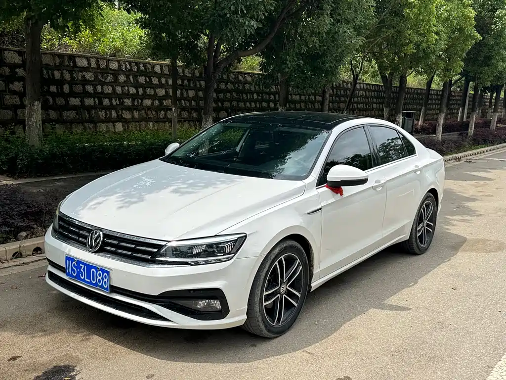 Volkswagen Lamando 2021