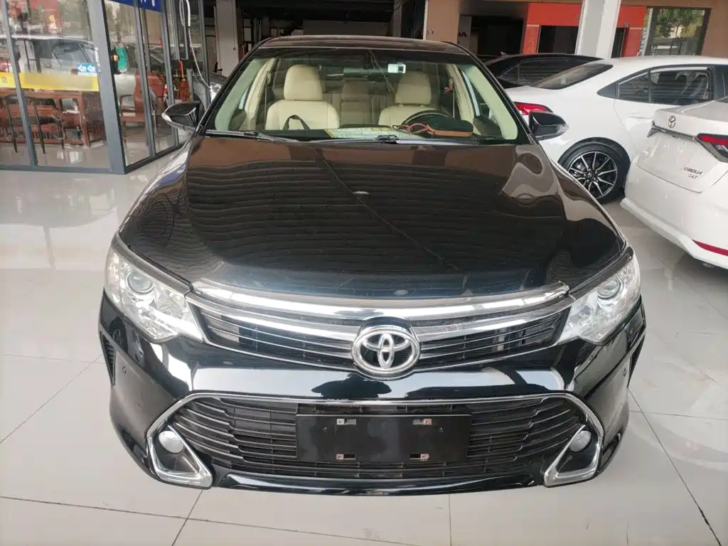 Toyota Camry 2017