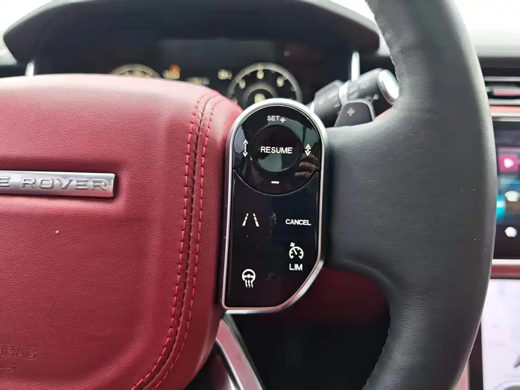 Land Rover Range Rover 2018 — фото 14