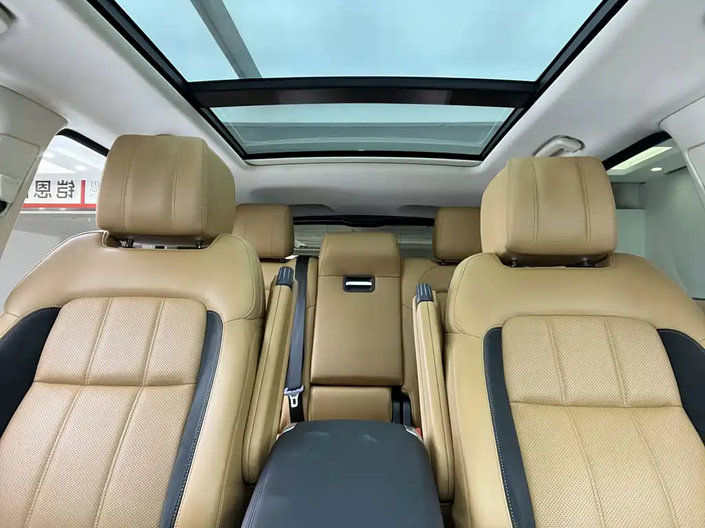 Land Rover Range Rover Sport 2020 — фото 17