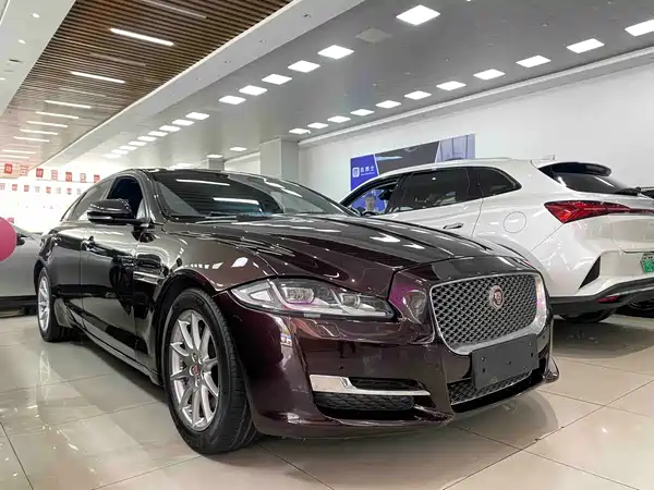 Jaguar XJ 2017