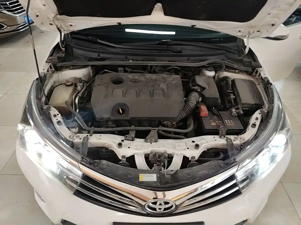 Toyota Corolla 2017 — фото 20