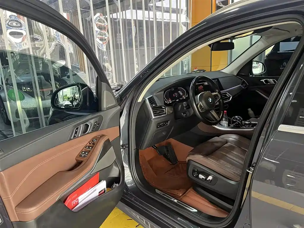 BMW X5 2022