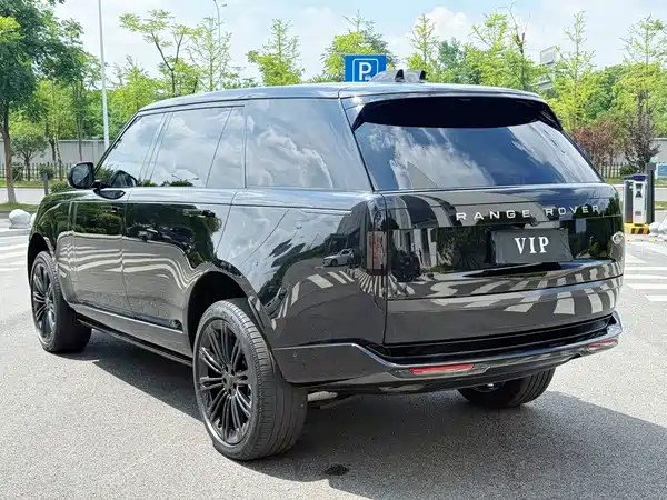 Land Rover Range Rover 2026