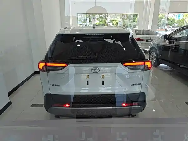 Toyota RAV4 2022