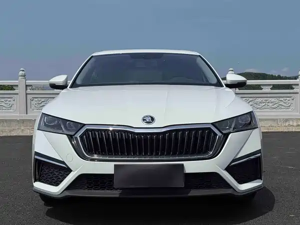 Skoda Octavia 2023