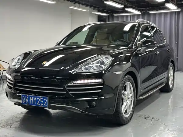 Porsche Cayenne 2014