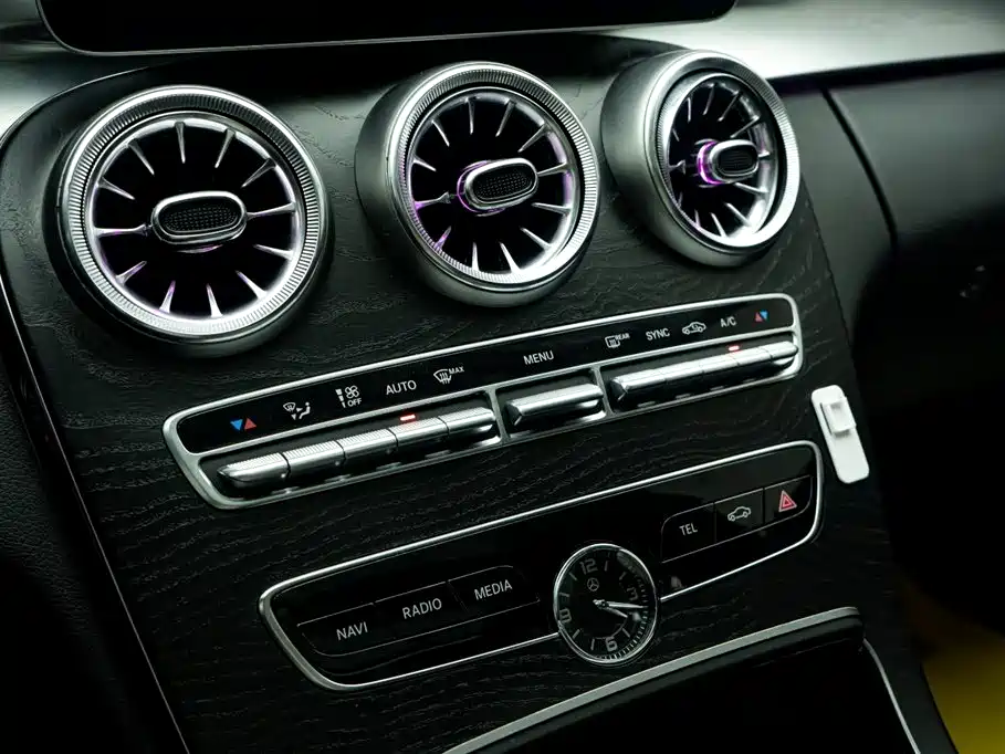 Mercedes-Benz C-Class 2020 — фото 12