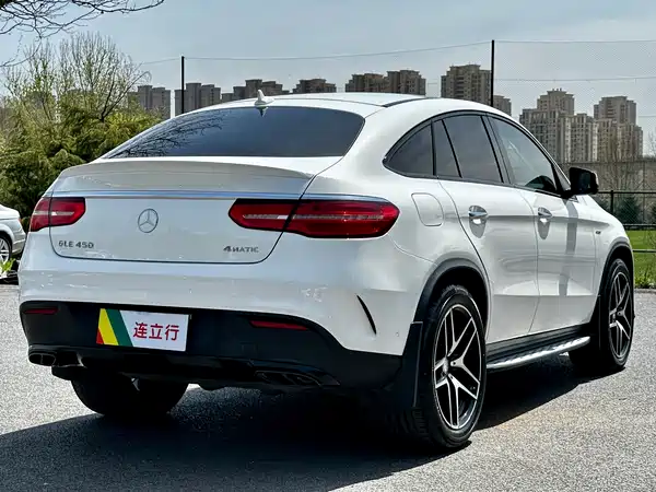 Mercedes-Benz GLE Coupe 2015