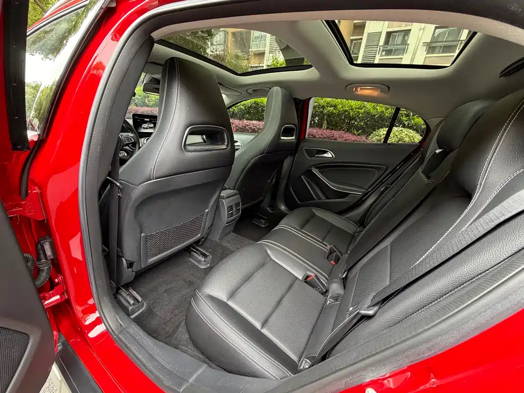 Mercedes-Benz GLA 2017 — фото 12