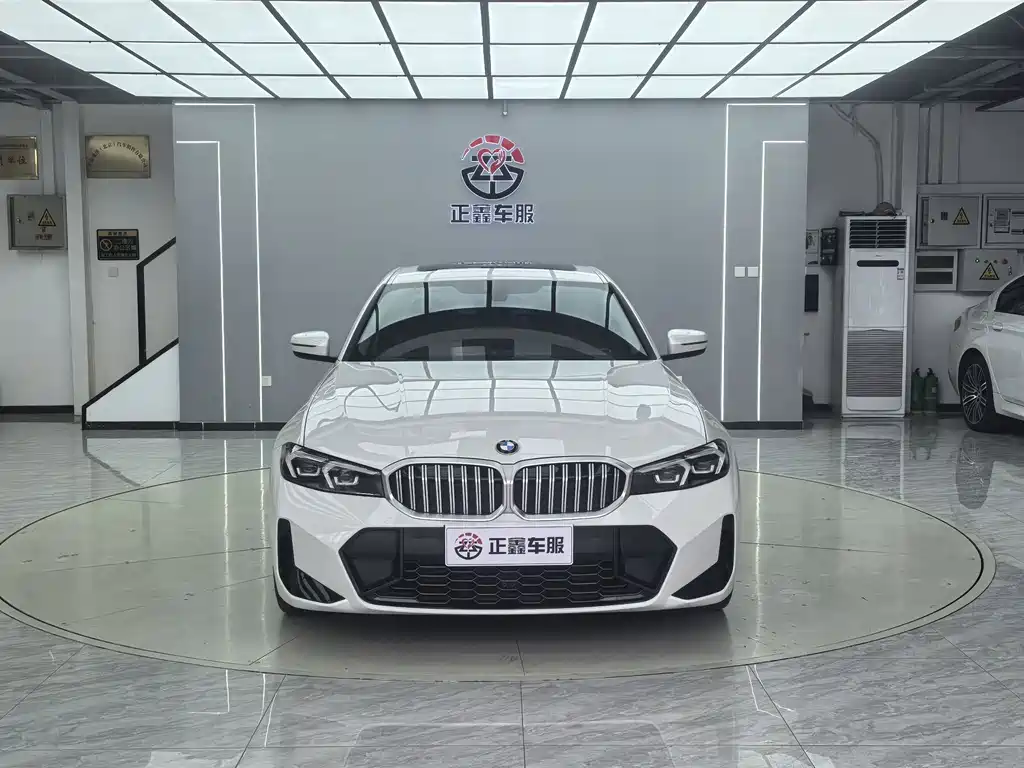 BMW 3 Series 2024