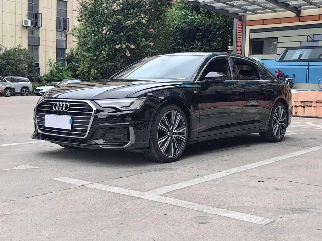 Audi A6L 2021 — фото 1
