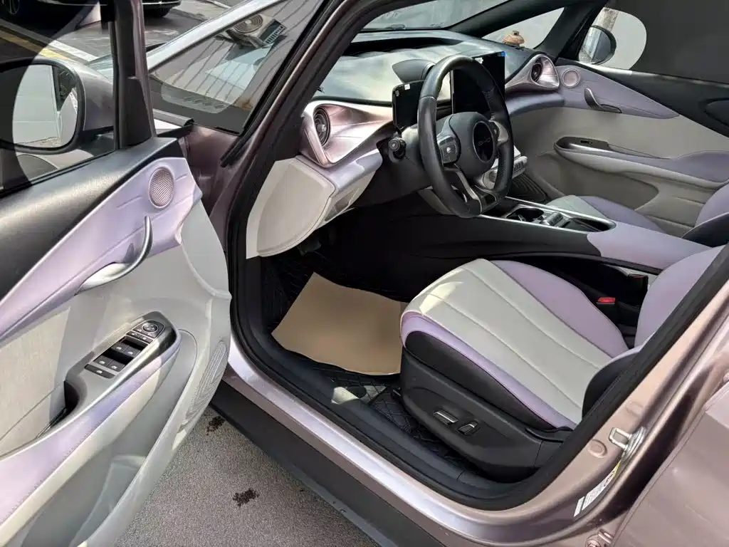 BYD Dolphin 2022 — фото 16