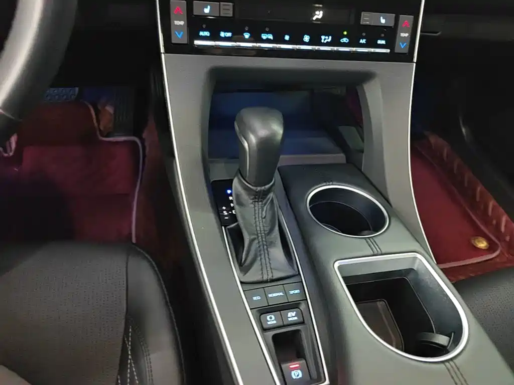 Toyota Avalon 2021 — фото 14