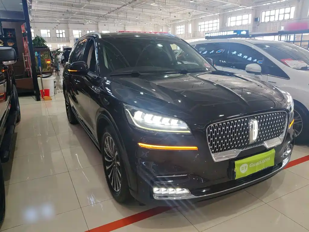 Lincoln Aviator 2021