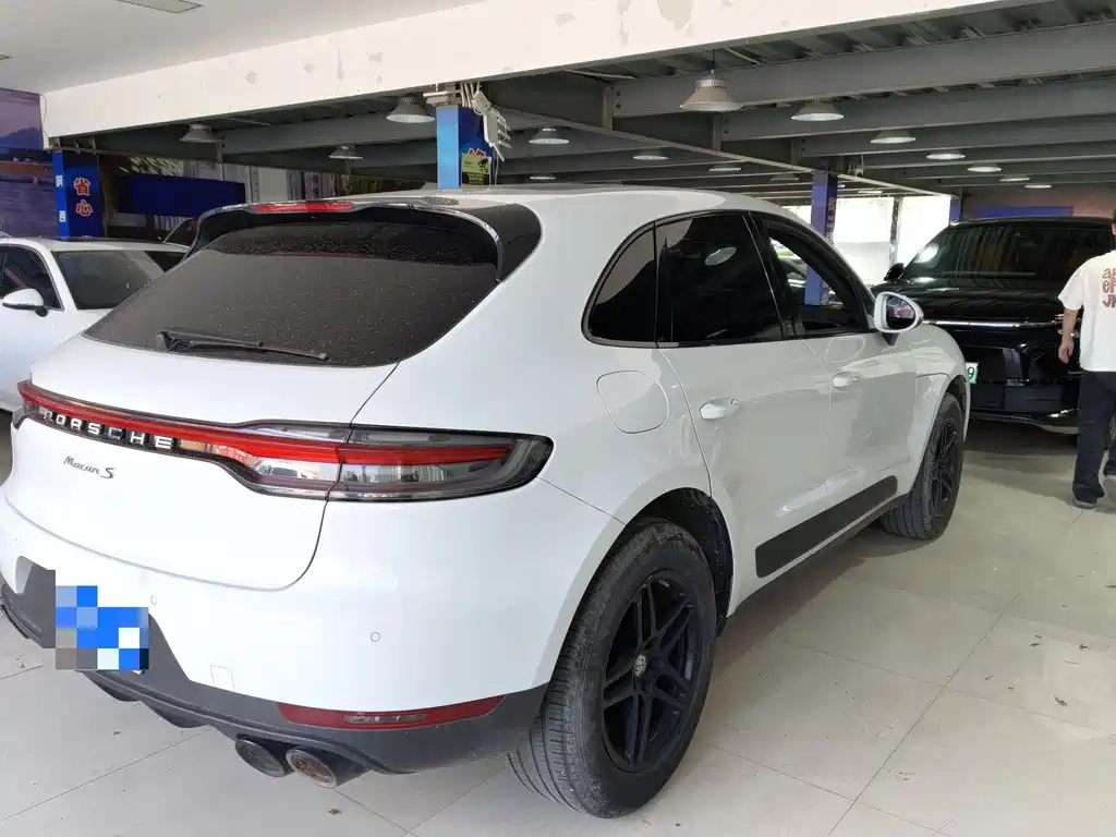 Porsche Macan 2020 — фото 8