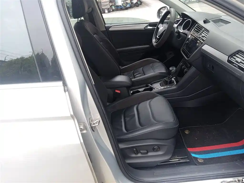 Volkswagen Tiguan L 2019 — фото 20