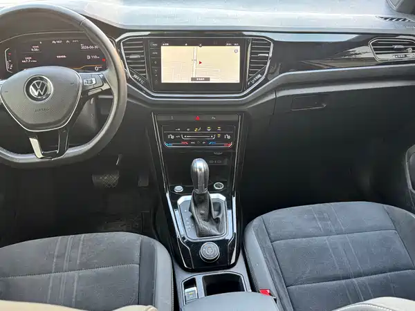 Volkswagen T-Roc 2021