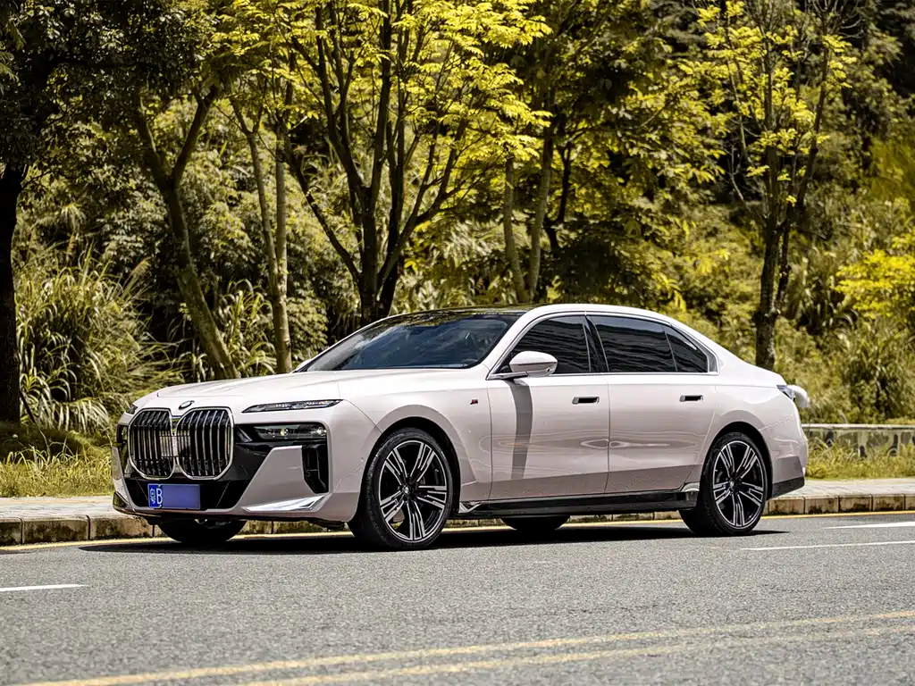 BMW 7 Series 2025