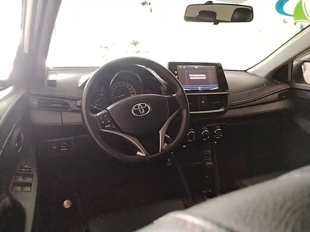 Toyota Vios 2022 — фото 11