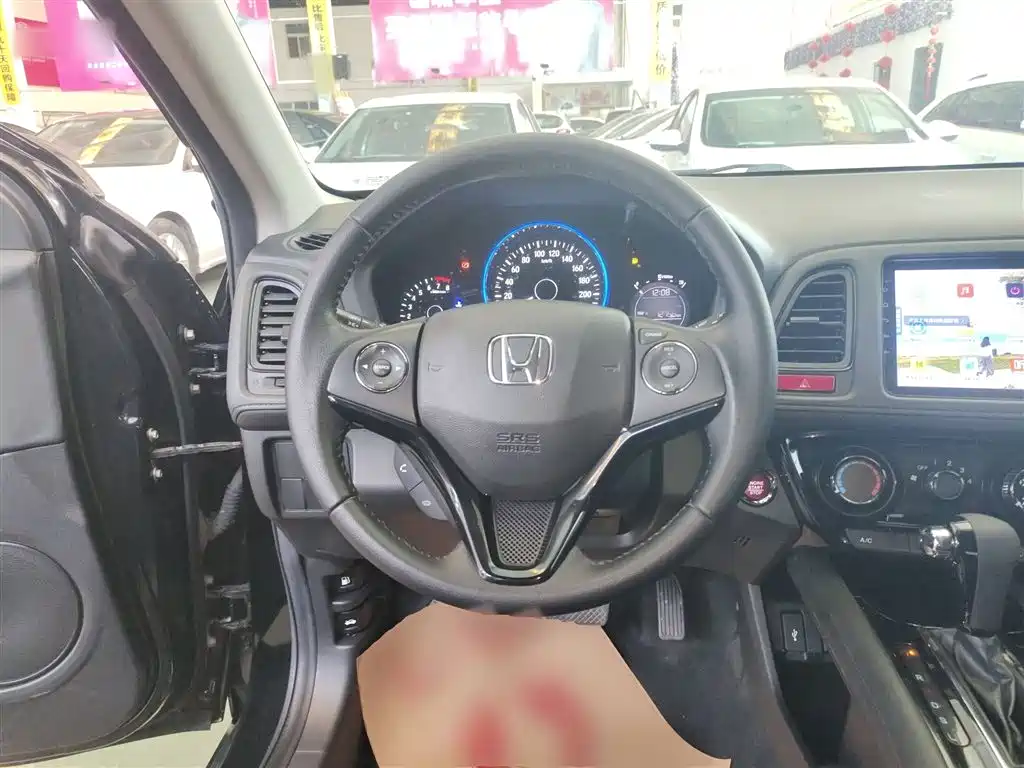 Honda Vezel 2017 — фото 11