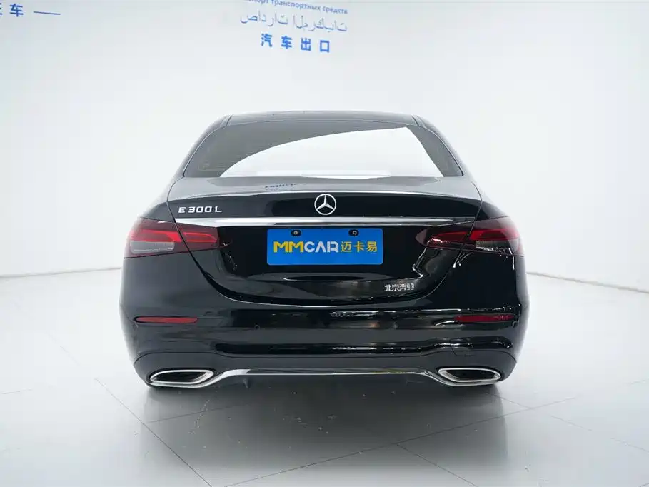 Mercedes-Benz E-Class 2021 — фото 11