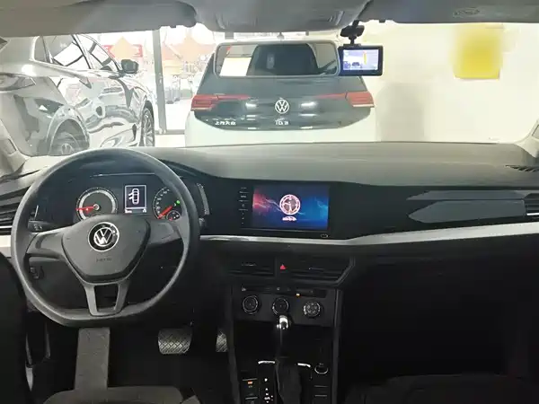 Volkswagen Bora 2021