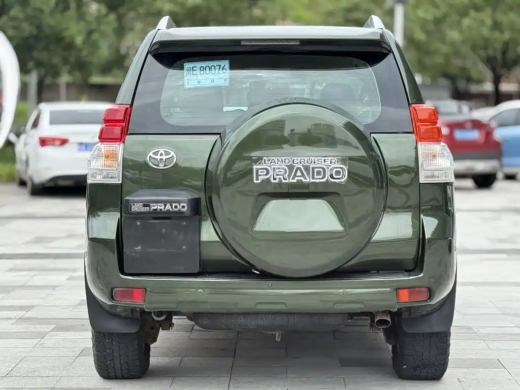 Toyota Prado 2014 — фото 4