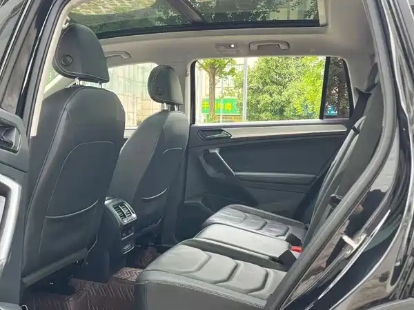 Volkswagen Tiguan L 2020
