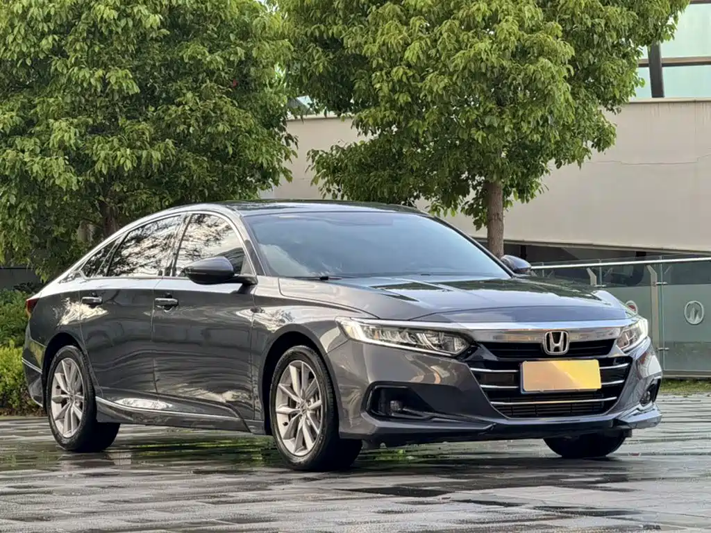 Honda Accord 2022 — фото 25