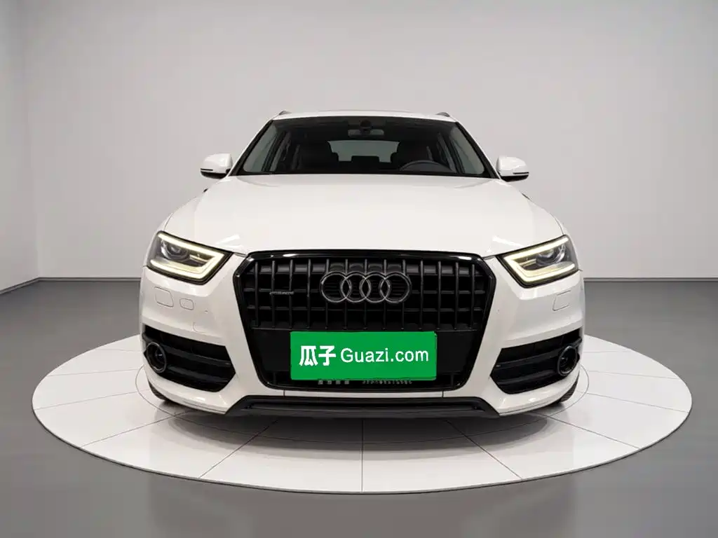 Audi Q3 2014 — фото 24