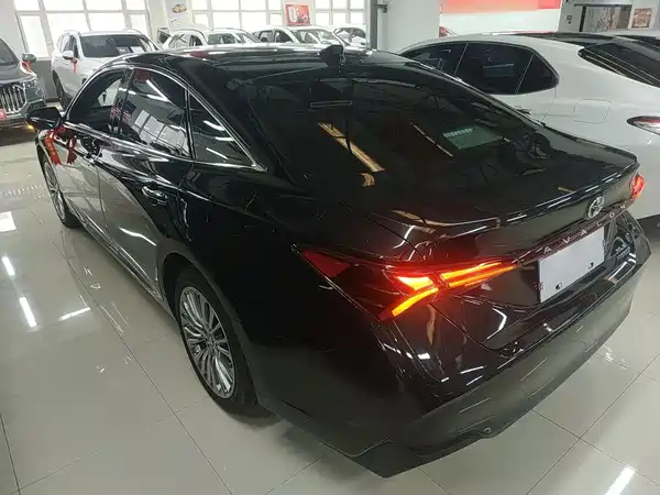 Toyota Avalon 2023