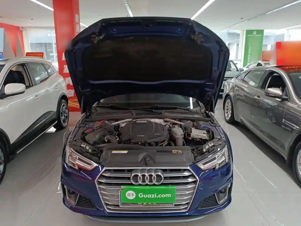 Audi A4L 2020 — фото 20