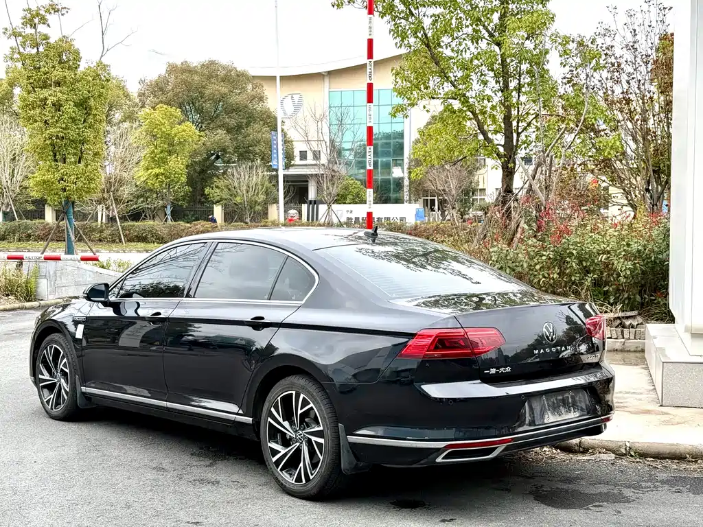 Volkswagen Magotan 2022
