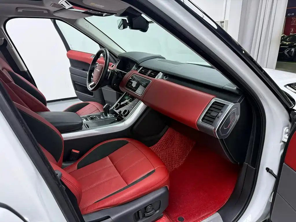 Land Rover Range Rover Sport 2020 — фото 8