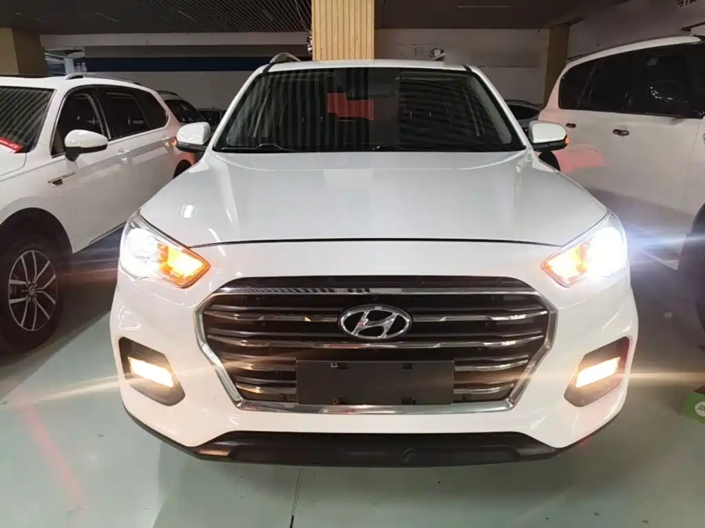 Hyundai ix35 2017 — фото 3