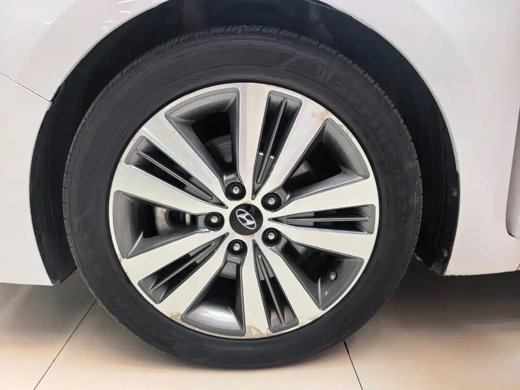 Hyundai Mistra 2017 — фото 17