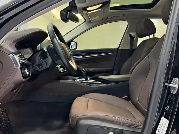 BMW 5 Series 2020