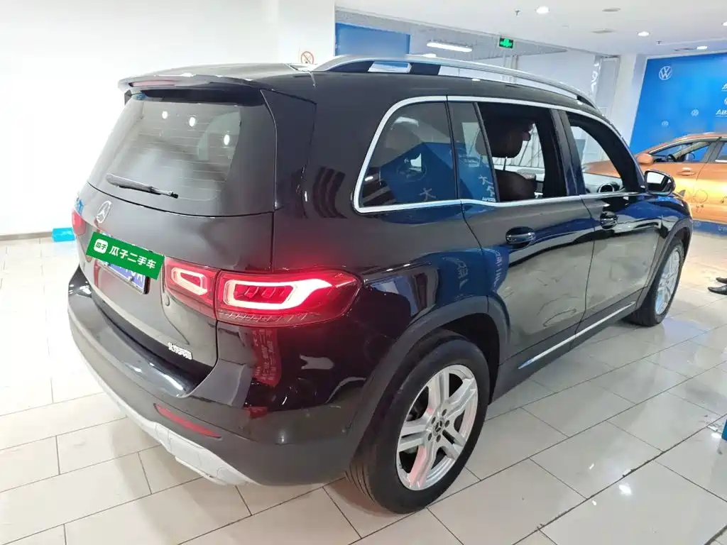 Mercedes-Benz GLB 2022